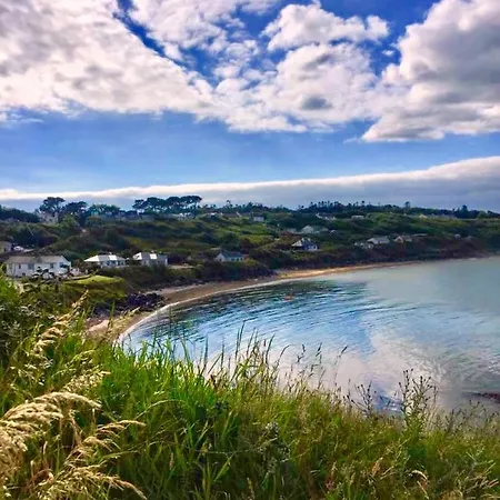 Seaview, Poulshone *